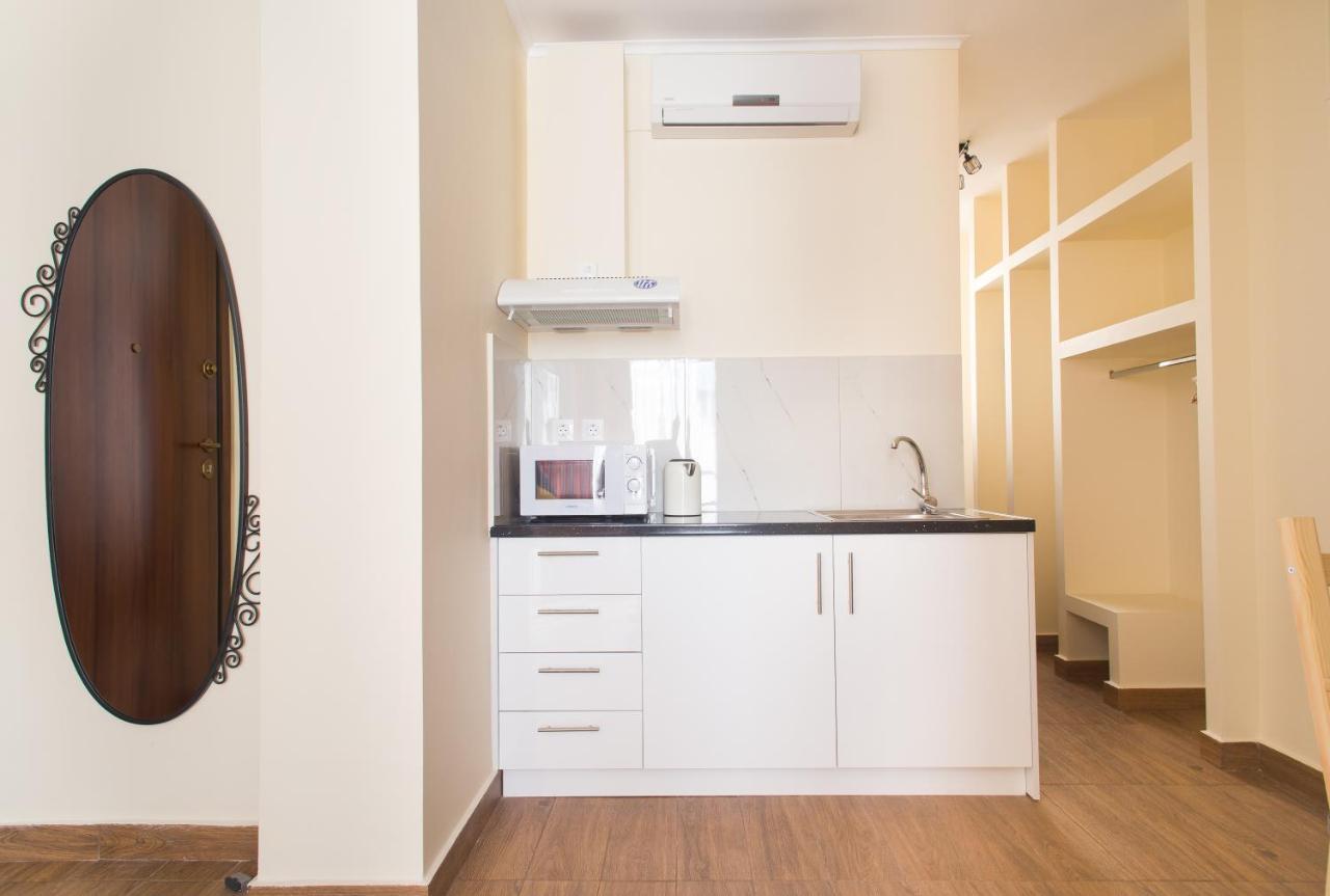 Syntegma Studio Next To Ermou Street Athen Exterior foto